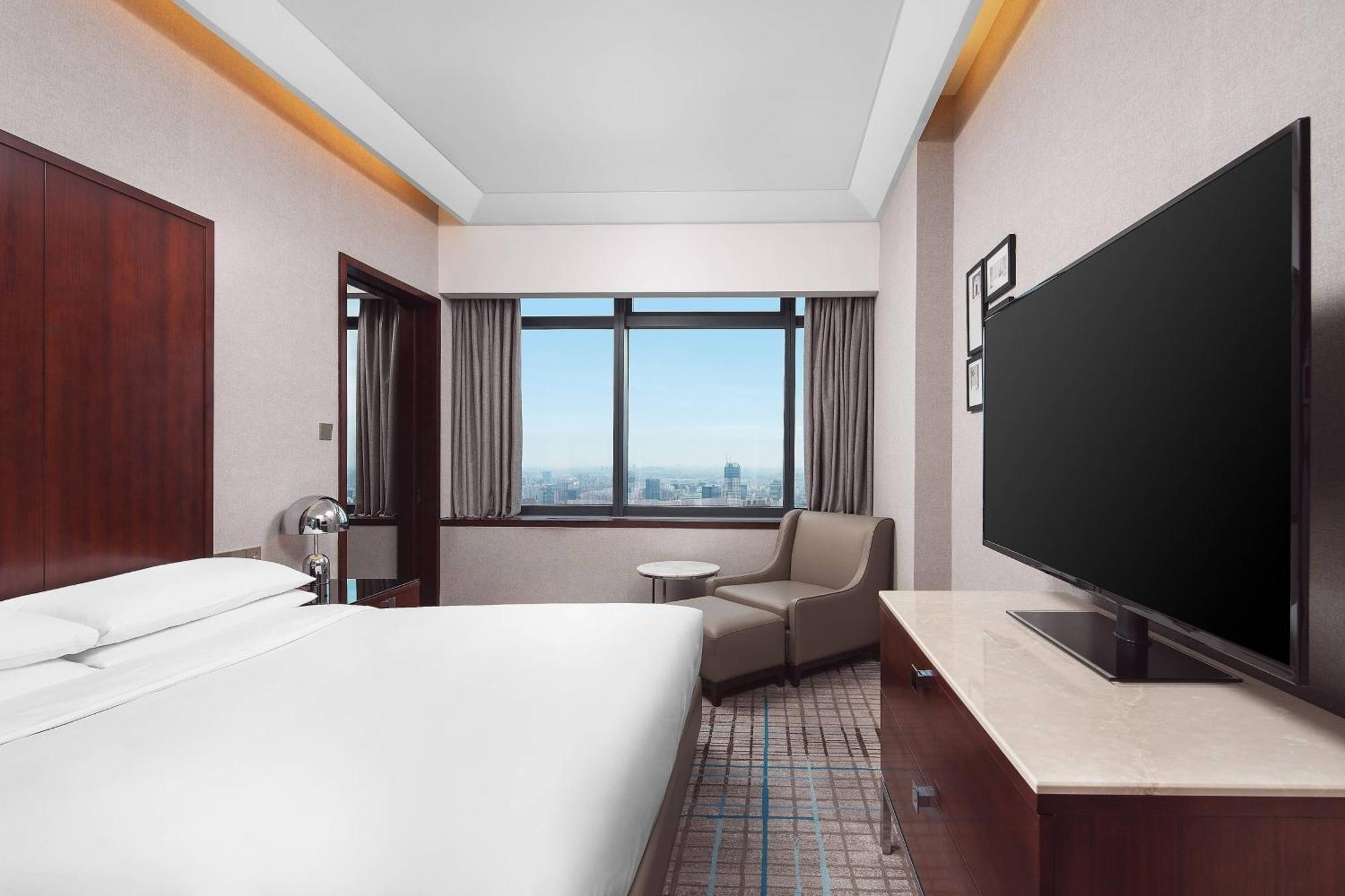 Renaissance Zhongshan Park 5* Shanghai
