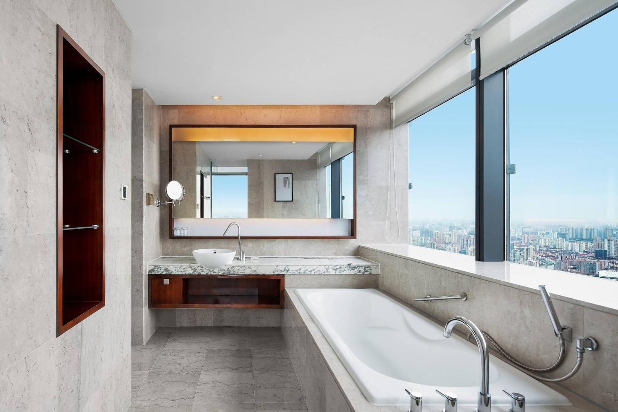 Hotel Renaissance Zhongshan Park Shanghai