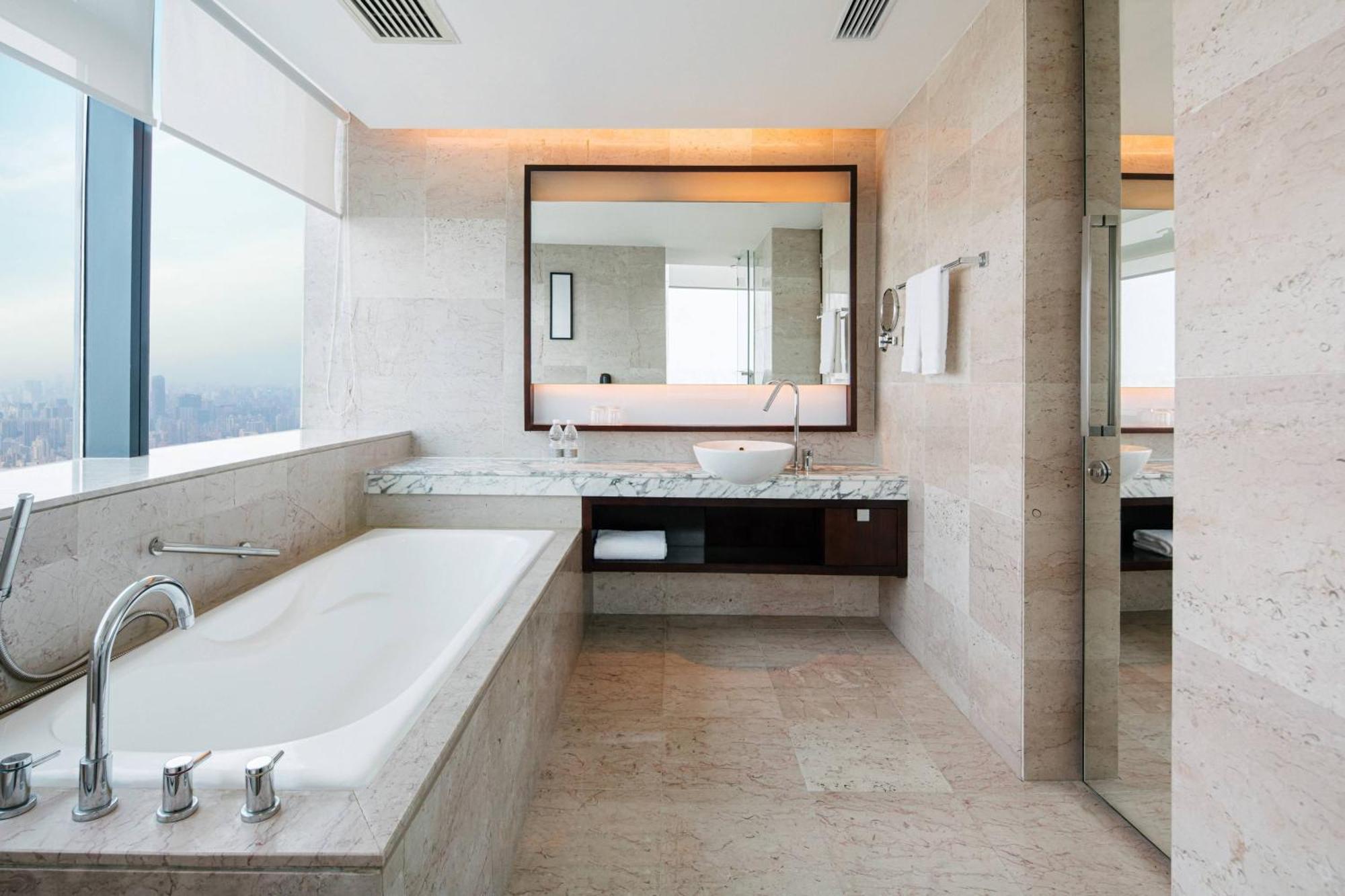 Renaissance Zhongshan Park Hotel Shanghai