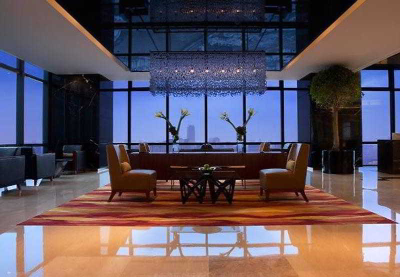 Hotel Renaissance Zhongshan Park 5*