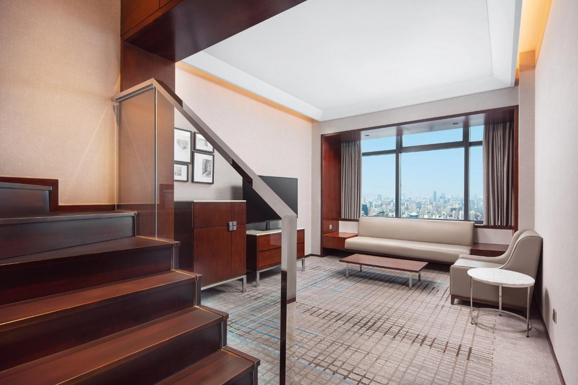 Renaissance Zhongshan Park Hotel Shanghai