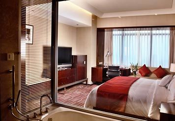 Renaissance Zhongshan Park Hotel
