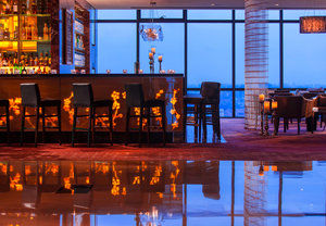 Renaissance Zhongshan Park Hotel